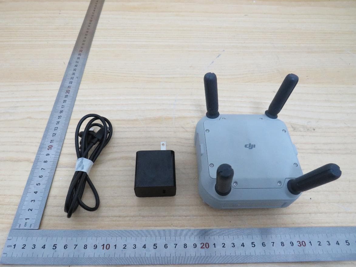 DJI Relay - FCC ID SS3-RL016523 - SZ DJI TECHNOLOGY CO., LTD (5)