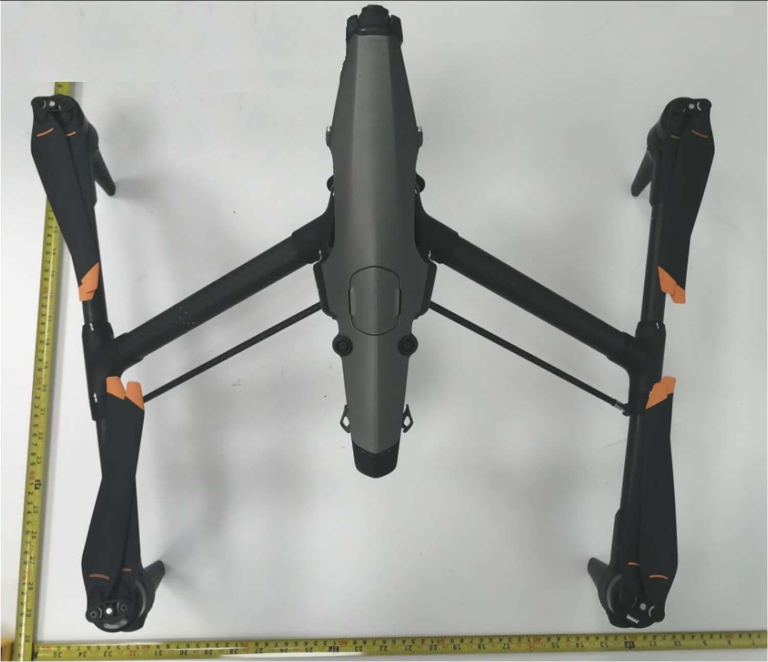 INSPIRE 3 - FCC ID SS3-T7402206 - SZ DJI TECHNOLOGY CO., LTD (2)