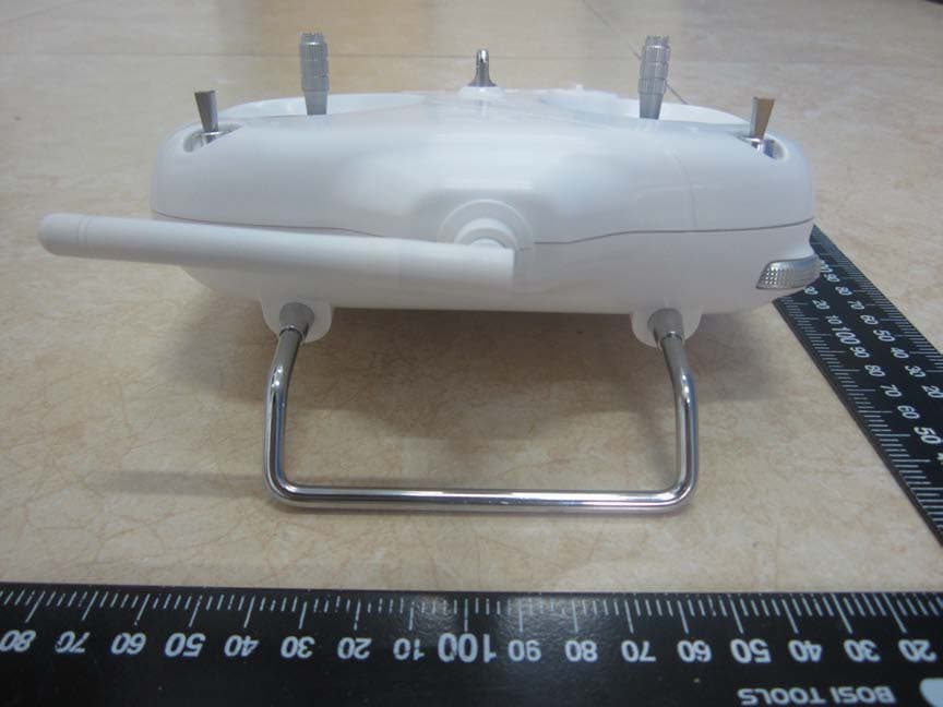 Remote Control - FCC ID SS3-WM300U58G - SZ DJI TECHNOLOGY CO., LTD (3)