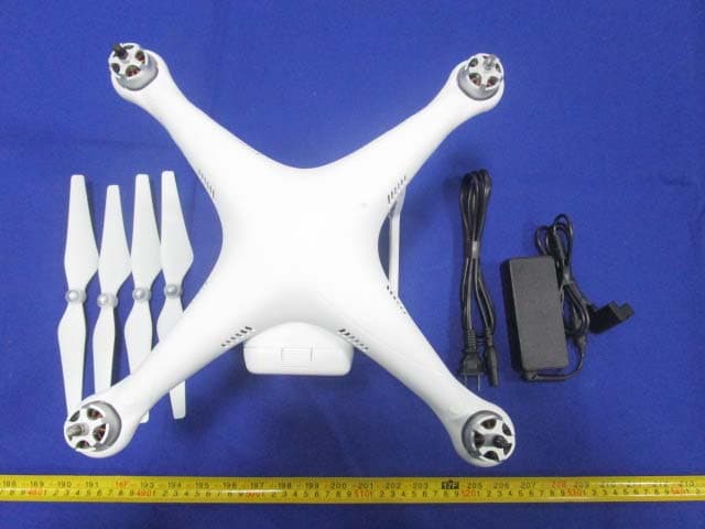 Phantom 3 Standard - FCC ID SS3-WM3211503 - SZ DJI TECHNOLOGY CO., LTD (2)