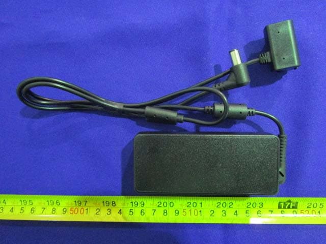 Phantom 3 Advanced - FCC ID SS3-WM3221503 - SZ DJI TECHNOLOGY CO., LTD (3)