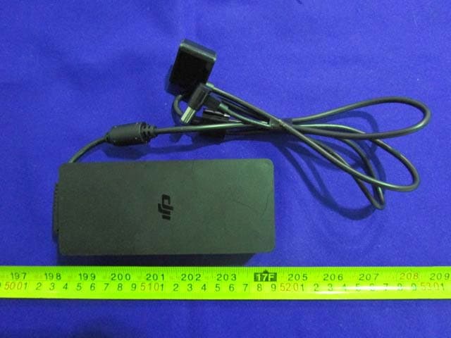 Phantom 3 Professional - FCC ID SS3-WM3231503 - SZ DJI TECHNOLOGY CO., LTD (5)