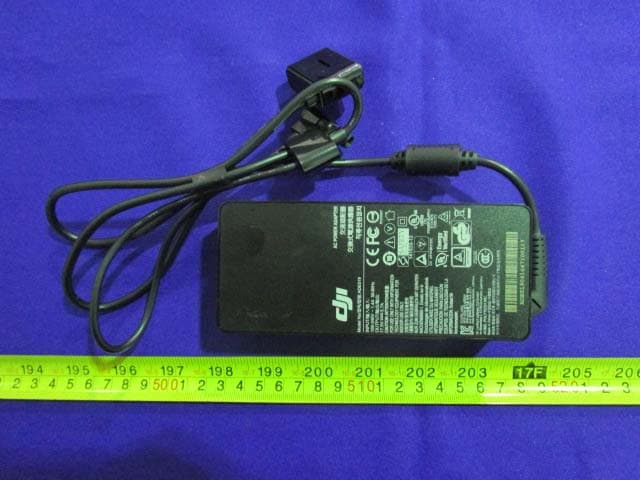 Phantom 3 Professional - FCC ID SS3-WM3231503 - SZ DJI TECHNOLOGY CO., LTD