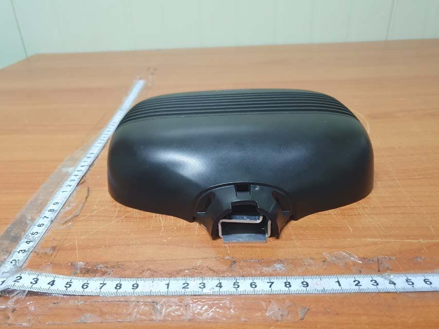 It supports Plug and Plug function which is powered by a USB port or LAN port on the Host PC. When the RFID tag is placed on the device, the information in the tag sent to the Host PC. - FCC ID SS4FR900 - BLUEBIRD INC. (5)
