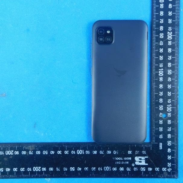 Smart Full Touch Handheld Computer - FCC ID SS4SF650 - BLUEBIRD INC. (2)