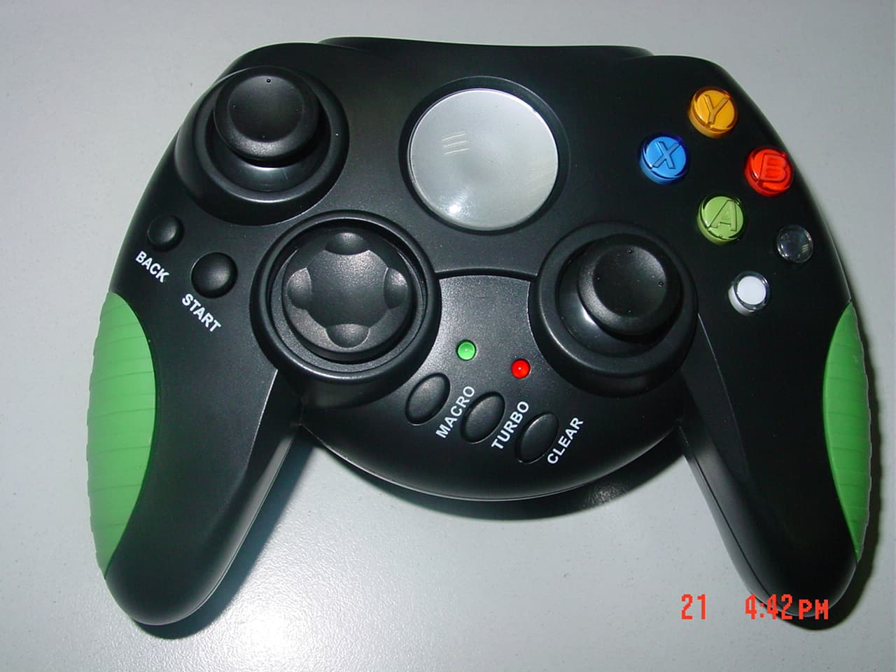 2.4 GHz Wireless Controller - FCC ID SSLHS2303T - Shenzhen Hais Electronic Co., Ltd. (2)