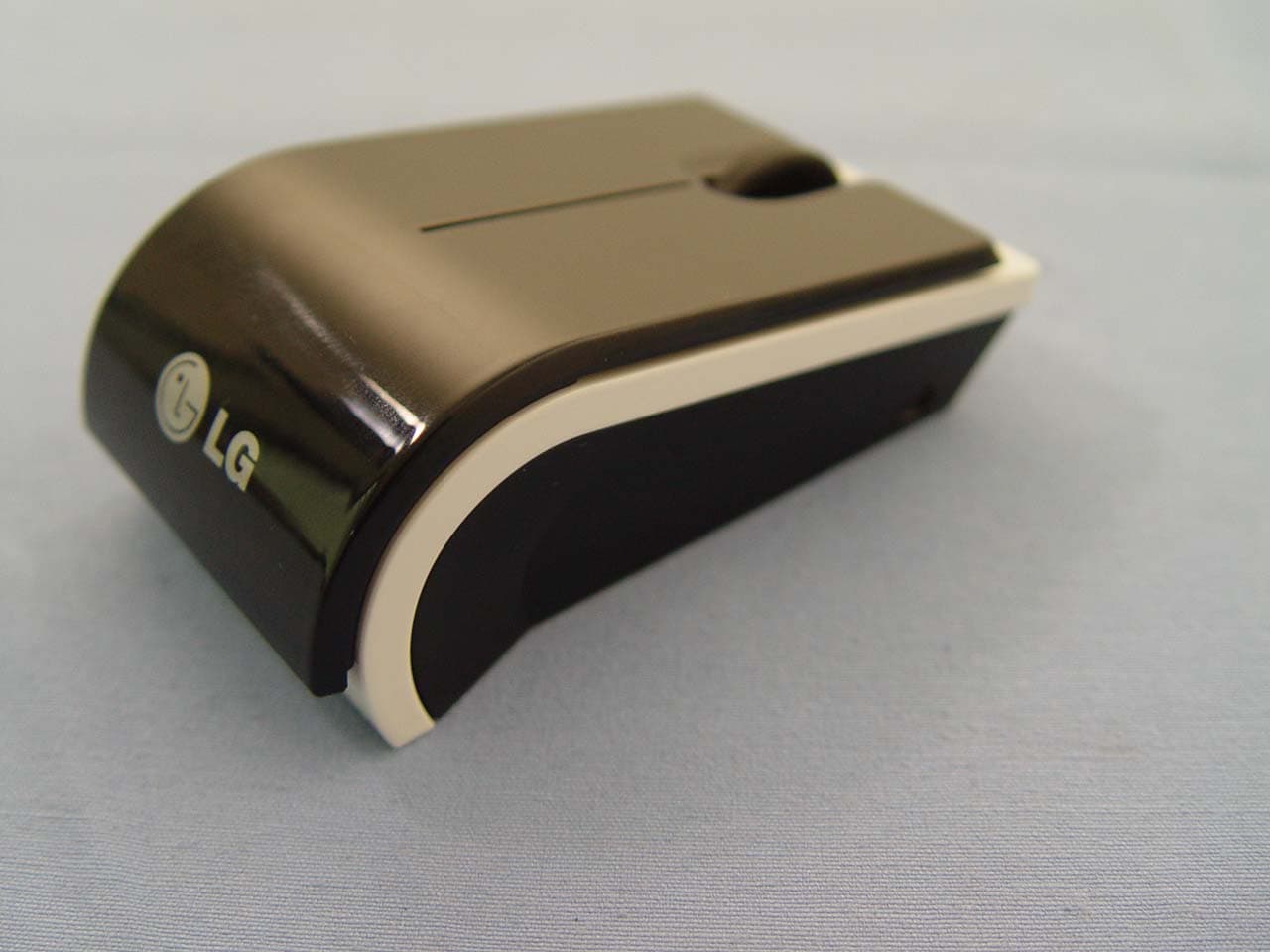 Wireless Mouse - FCC ID SSNCM900 - LG Electronics Inc.