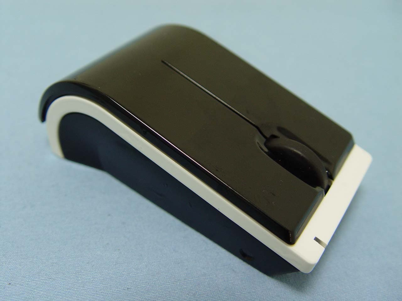 Wireless Mouse - FCC ID SSNCM900 - LG Electronics Inc. (2)