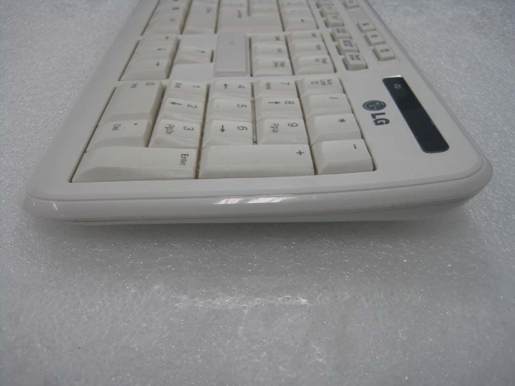 Wireless Keyboard - FCC ID SSNKNC9U0302 - LG Electronics Inc. (3)