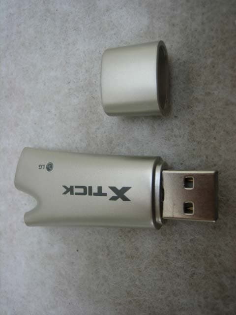 USB Drive - FCC ID SSNUBJG - LG Electronics Inc. (2)