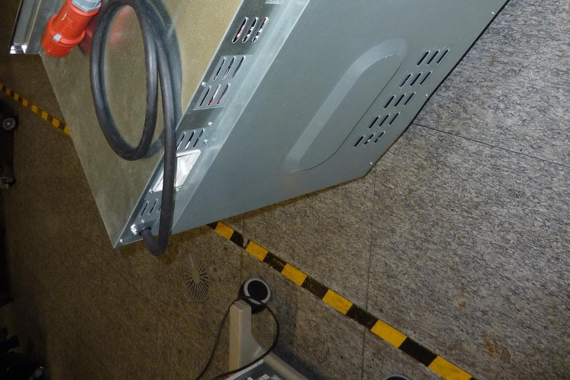 Oven with wireless food probe system - FCC ID SSVNAEPI01 - Miele & Cie. KG (2)