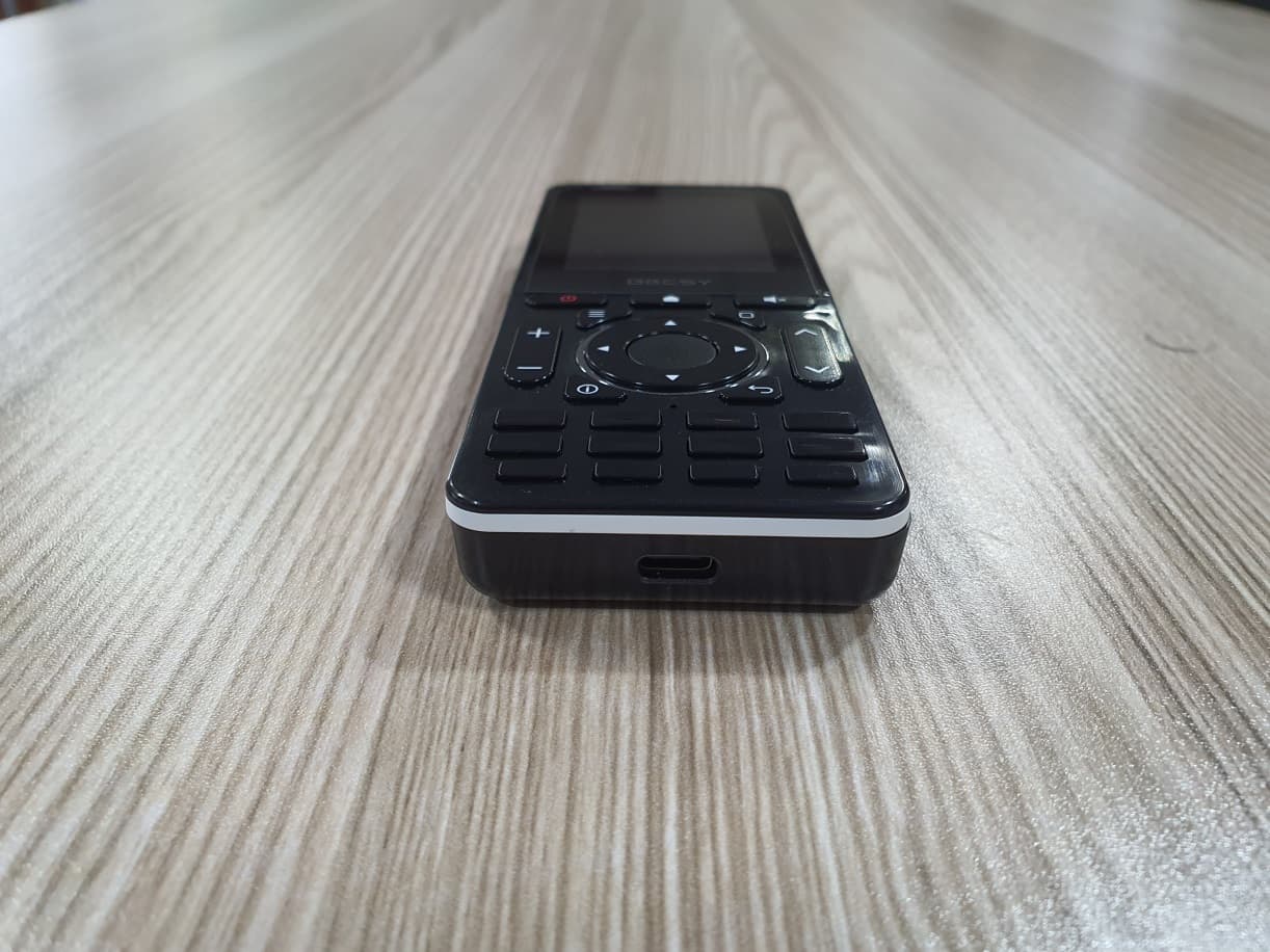 Universal Remote Control - FCC ID STSUC100 - Bitel Co., Ltd. (5)