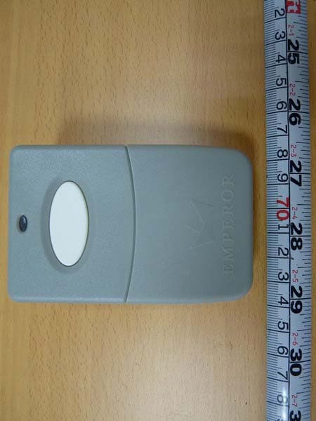 Remote Controller - FCC ID SU7300MCD21E - Controlled Entry Distributors, Inc. (4)
