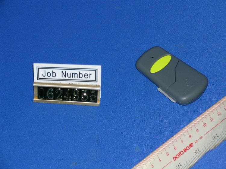 Remote Transmitter (390MHz Tx) - FCC ID SU7390LMPS1V - Controlled Entry Distributors, Inc. (2)
