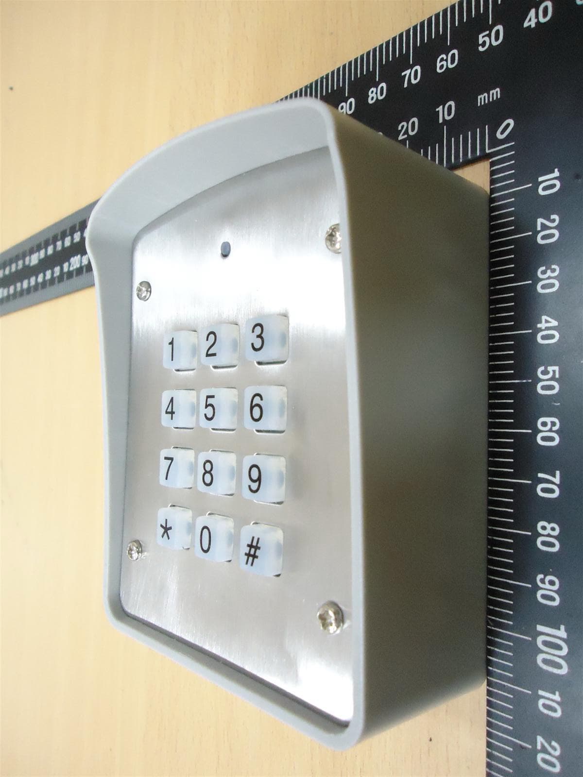 Remote Controller - FCC ID SU7DOL318LI4SQ - Controlled Entry Distributors, Inc. (4)