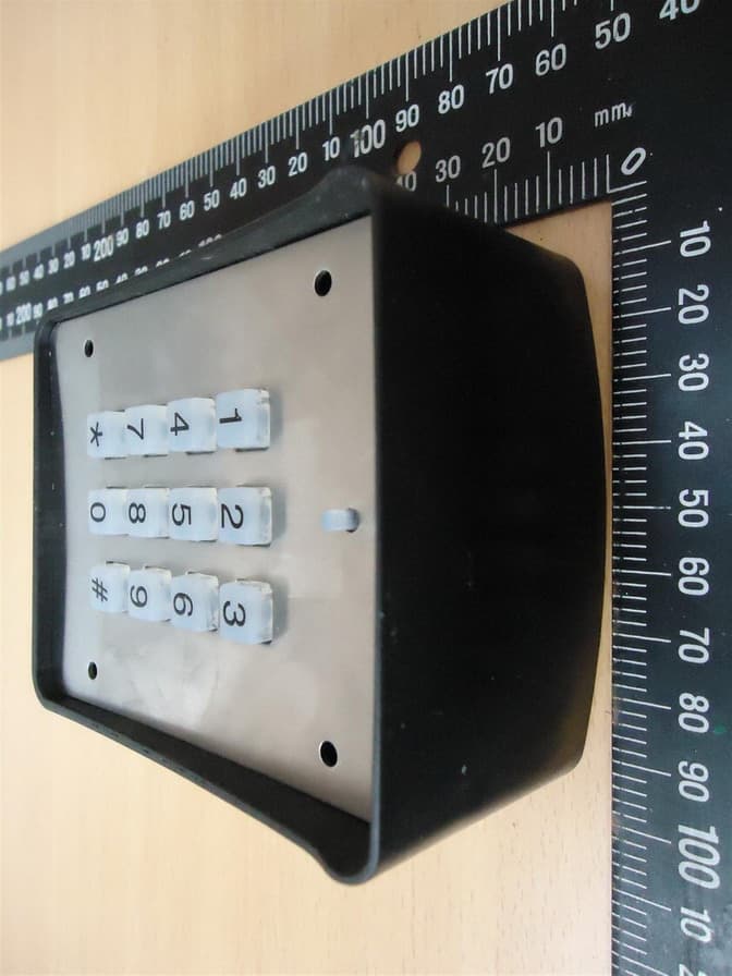 Remote Control - FCC ID SU7DOL433RCP6SQ - Controlled Entry Distributors, Inc.