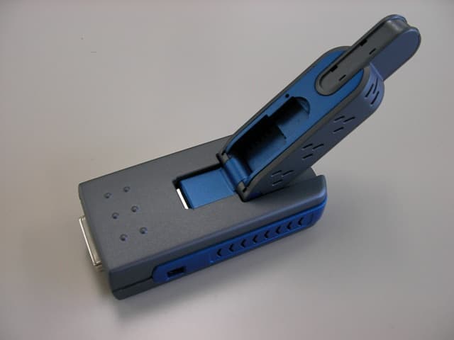 XiMedia UWB VIDEO ADAPTER - FCC ID SUWGUW01S - Globalintech, Inc.