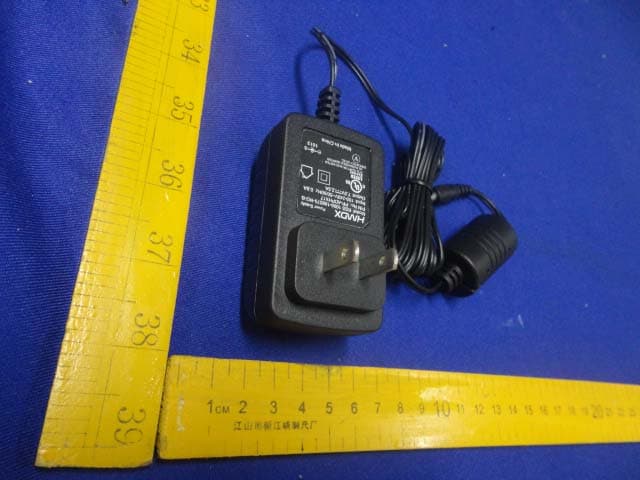 Bluetooth clock radio - FCC ID SV9-HX-B710 - Dong guan Synst Electronics.Co.,Ltd