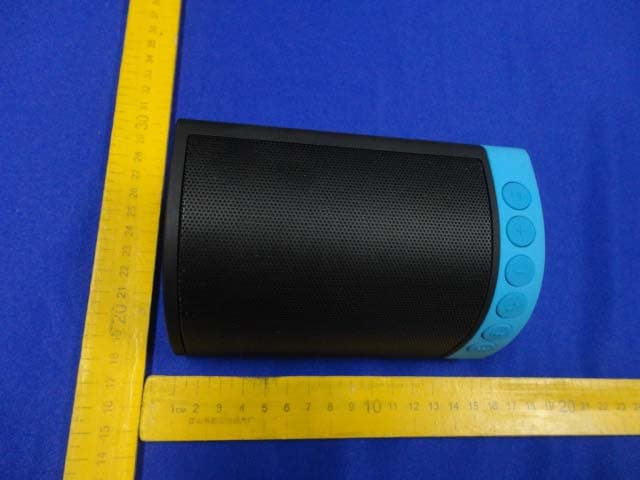 Bluetooth speaker - FCC ID SV9-NYNESRUIS - Dong guan Synst Electronics.Co.,Ltd (3)