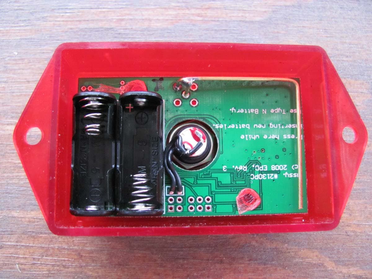 BattSwitch - FCC ID SWW2112S - Embedded Processor Designs, Inc. (1)