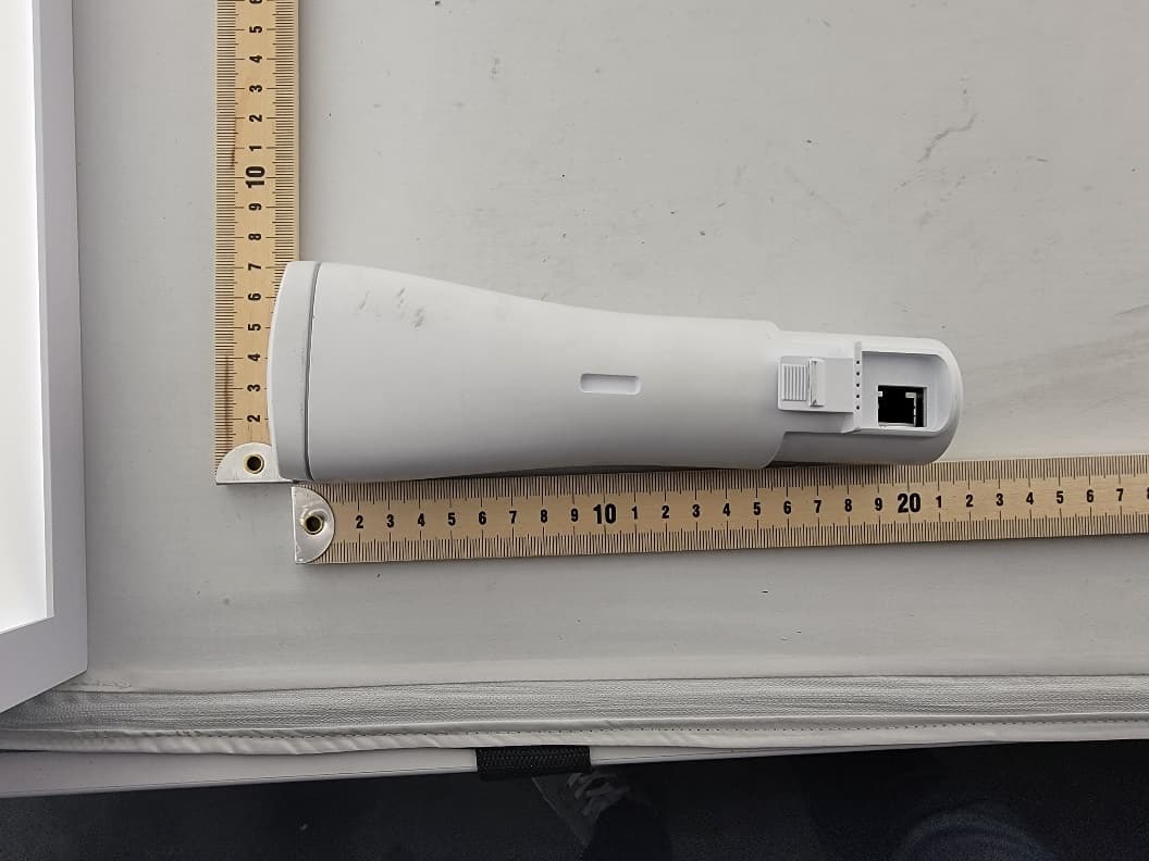 Digital Transmission Radio - FCC ID SWX-LTUINS - Ubiquiti Inc. (4)