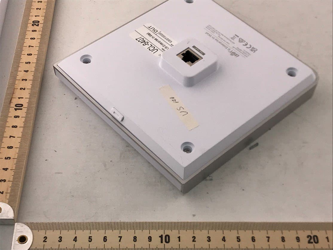 Digital Transmission Radio - FCC ID SWX-U6EPIW - Ubiquiti Inc.