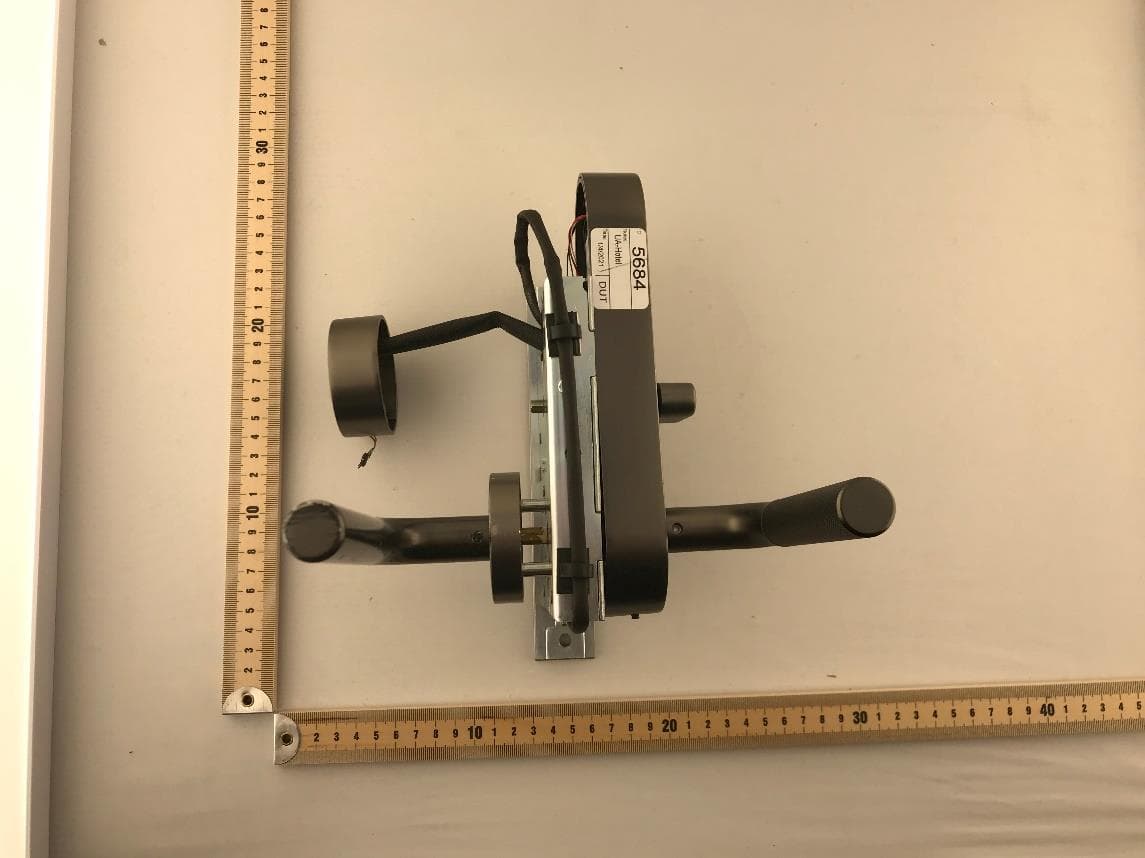 Smart Access Door Lock - FCC ID SWX-UAHOTEL - Ubiquiti Inc. (4)