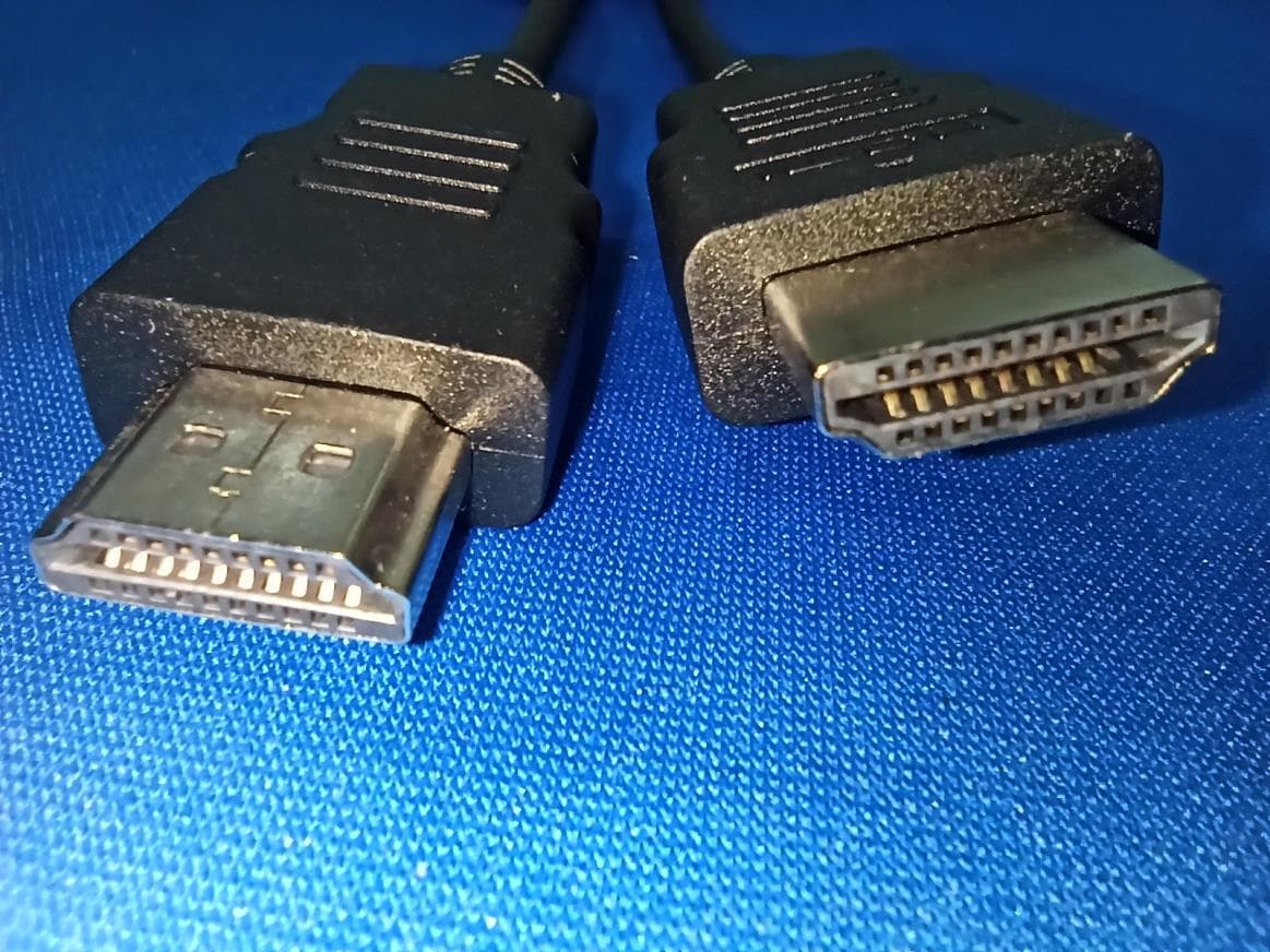 UniFi Connect Cast - FCC ID SWX-UCCAST - Ubiquiti Inc. (4)