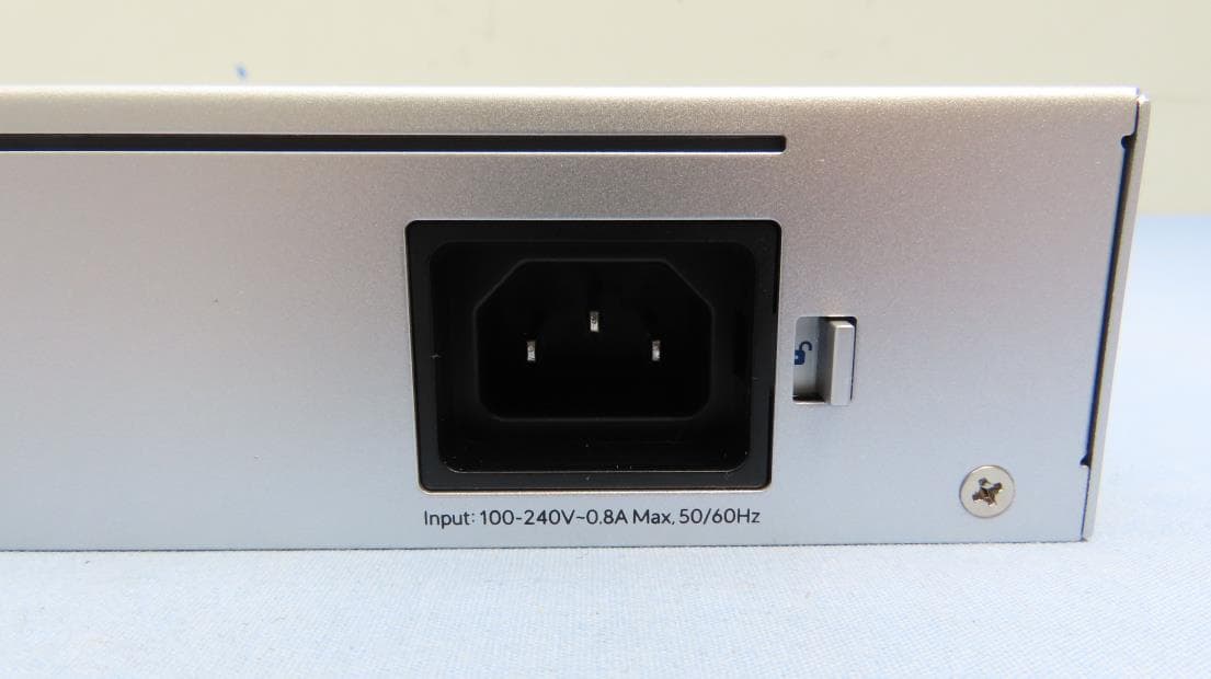 UniFi Cable Internet - FCC ID SWX-UCI - Ubiquiti Inc. (4)