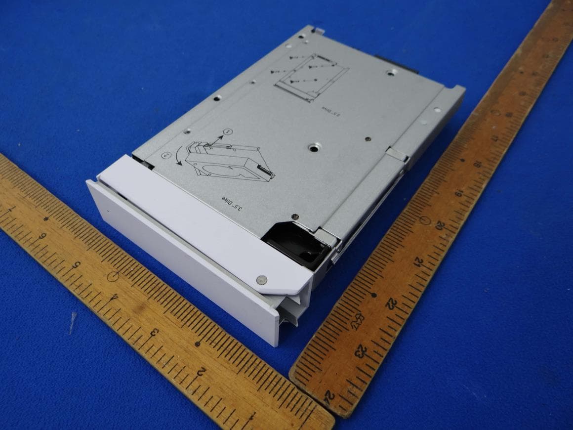 UniFi NAS Professional - FCC ID SWX-UNASP - Ubiquiti Inc. (5)