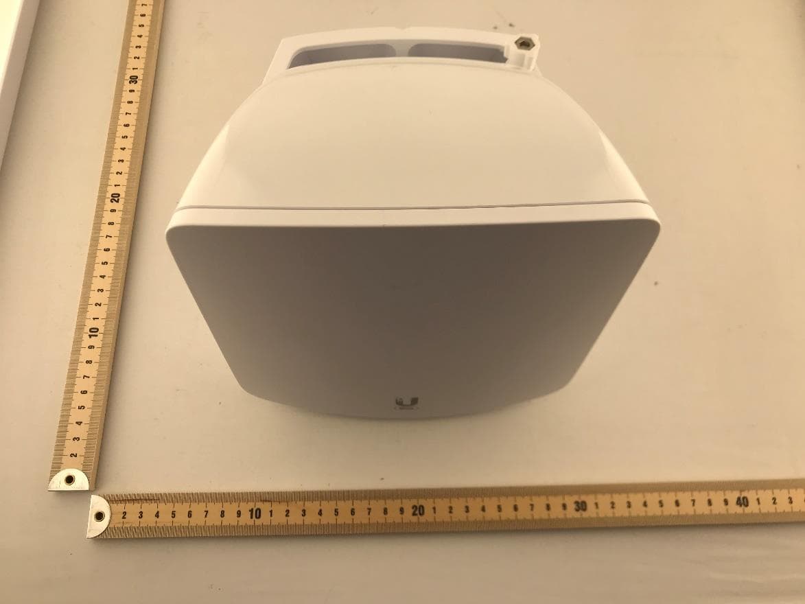 Digital Transmission Radio - FCC ID SWX-WAVEAPR - Ubiquiti Inc. (2)