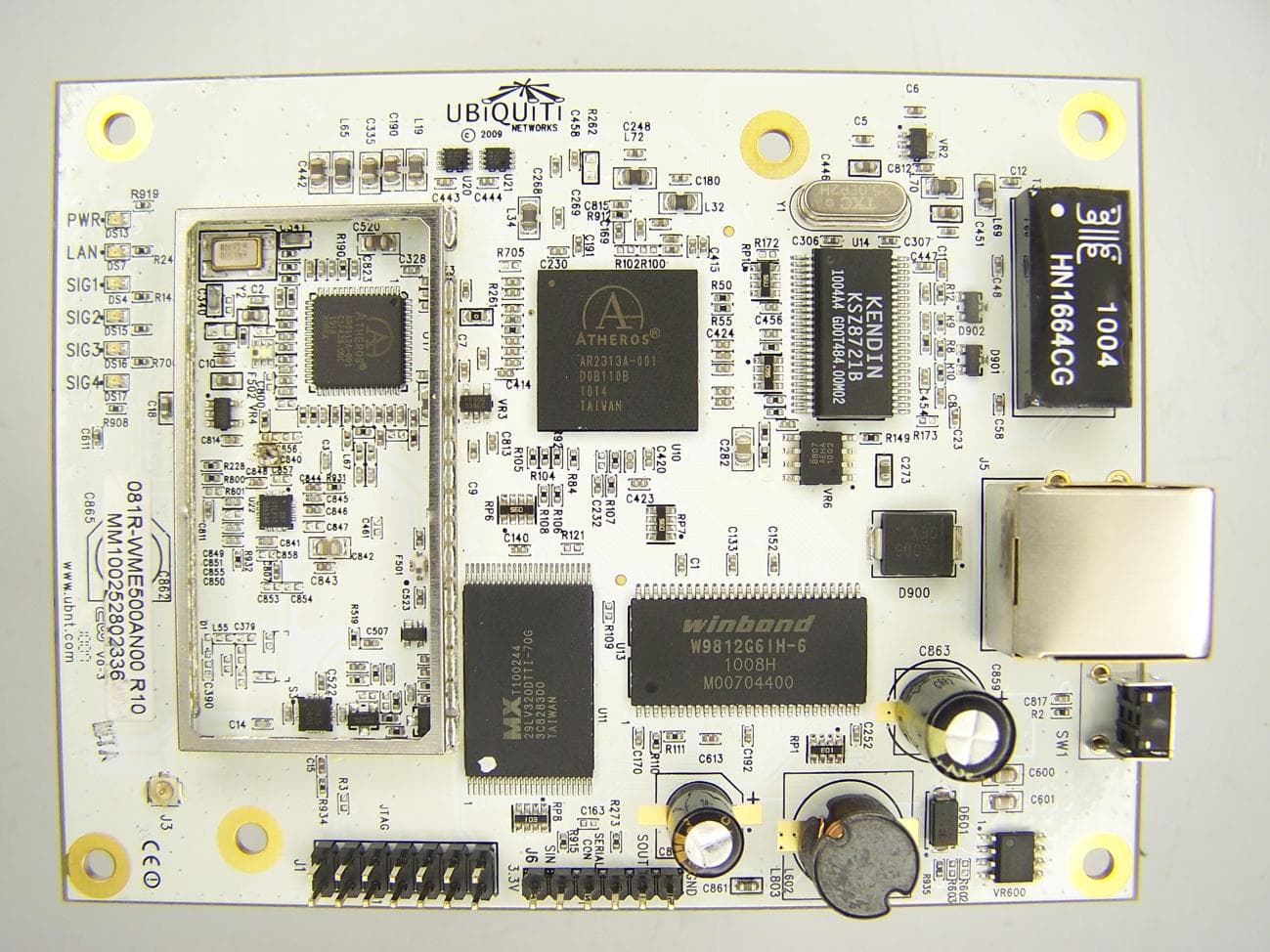 Long-Range 5GHz Station - FCC ID SWX-WS5 - Ubiquiti Inc. (1)