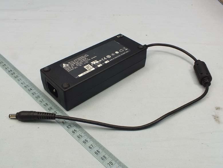 Panel PC - FCC ID SXE-JAO1801 - Barco N.V. (2)
