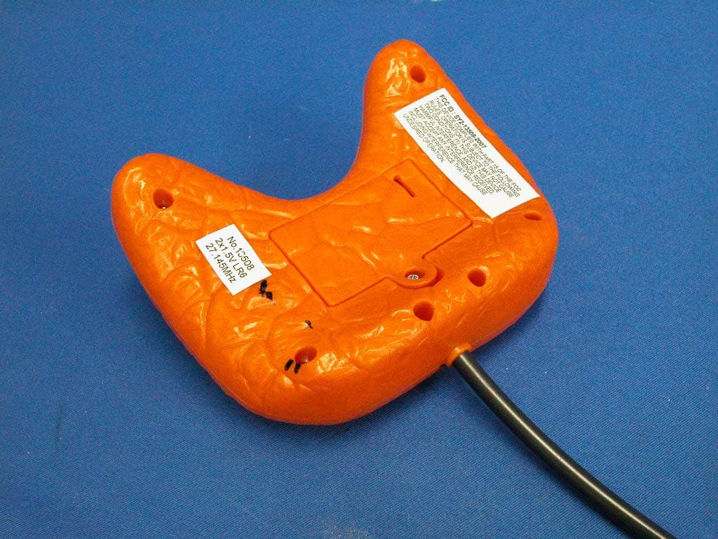 RC Toy - FCC ID SY2-13508-2007 - Keenway Industries Ltd. (2)