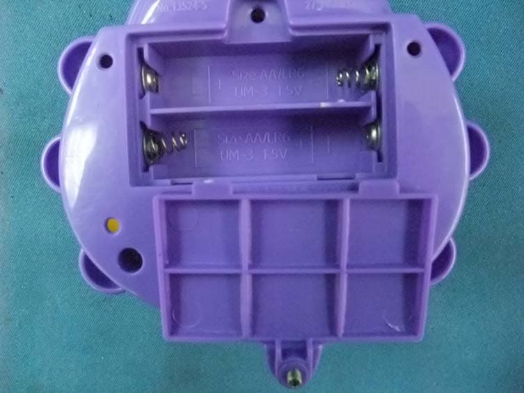 RC beetle - FCC ID SY2-13524-5-2009 - Keenway Industries Ltd.