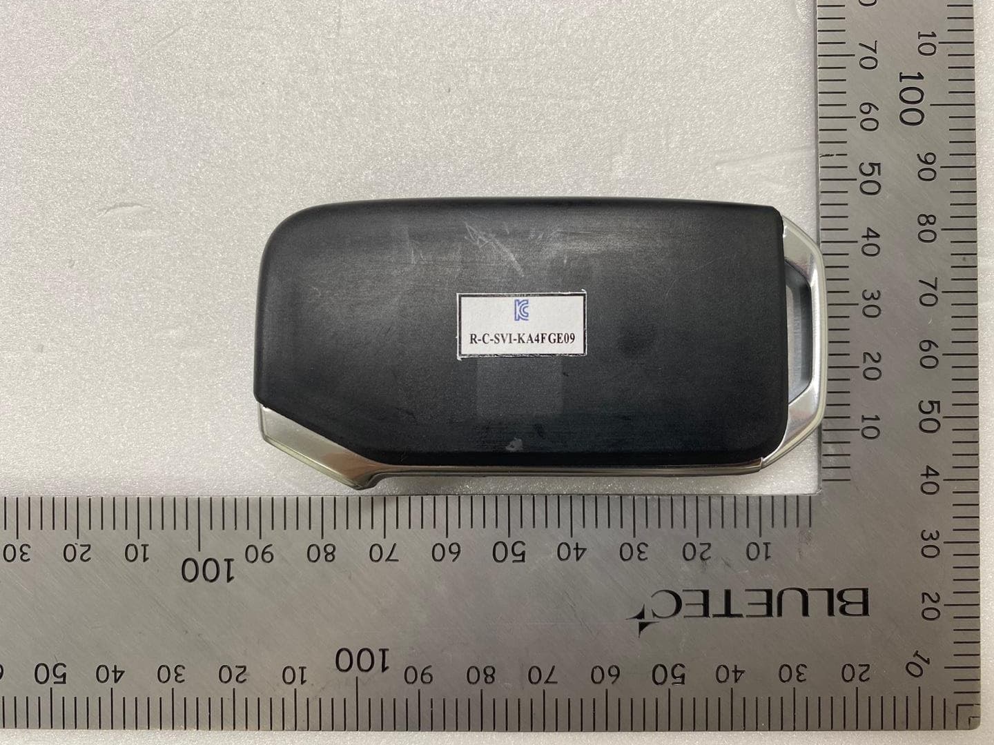Smart Key Fob - FCC ID SY5KA4FGE09 - Continental Automotive Korea Ltd.