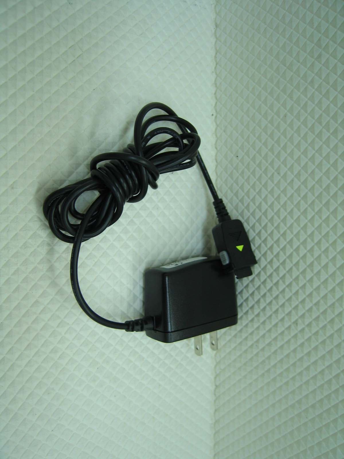 Dual-Mode GSM Phone (GSM900 / GSM1900) - FCC ID SY6N301 - Bellwave Co., Ltd. (2)