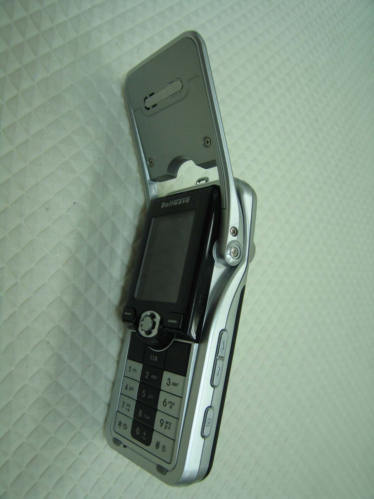 Dual-Mode GSM Phone (GSM900 / GSM1900) - FCC ID SY6N301 - Bellwave Co., Ltd. (4)