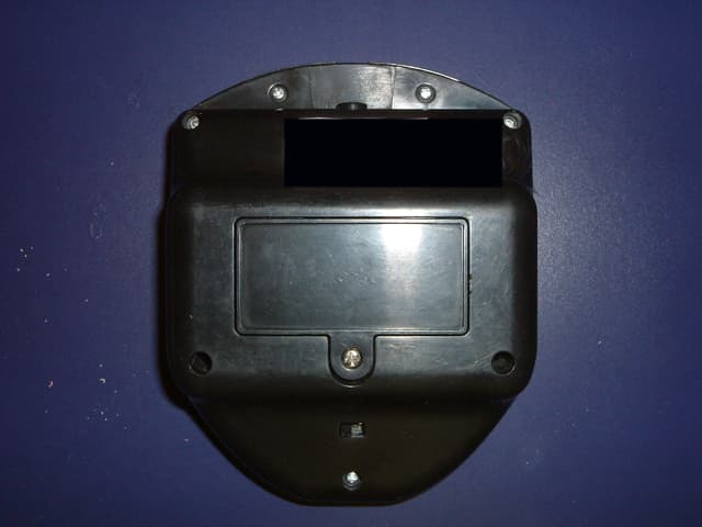 26-96-27.28 MHz WIRELESS R/CTX - FCC ID SZ23347T27 - Planet Toys (HK) Ltd. (2)