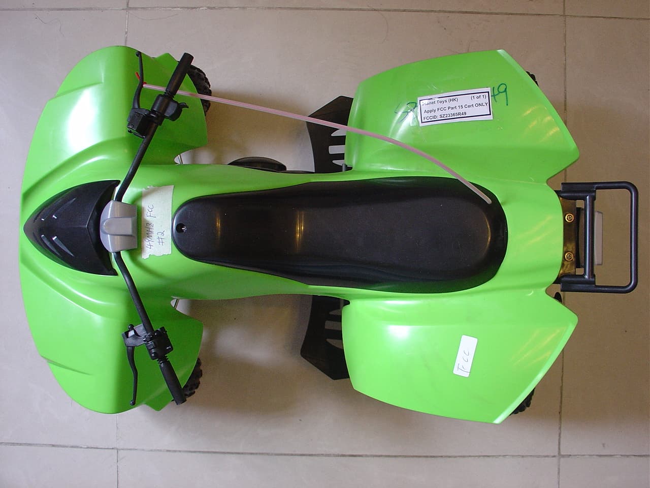 WIRELESS R/C TOY-RX - FCC ID SZ23365R49 - Planet Toys (HK) Ltd. (2)