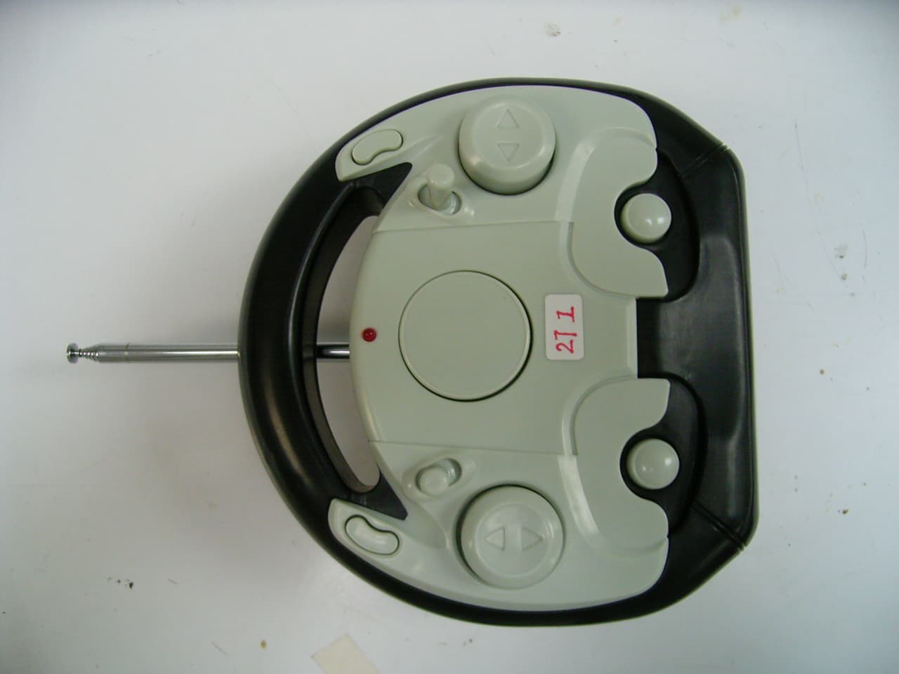 Toy Remote Control - FCC ID SZ23411T27 - Planet Toys (HK) Ltd.