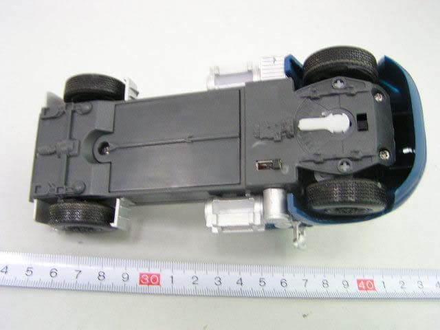 1:32 Scale RC (Receiver, Toy Remote Control) - FCC ID SZ23610R49 - Planet Toys (HK) Ltd. (3)