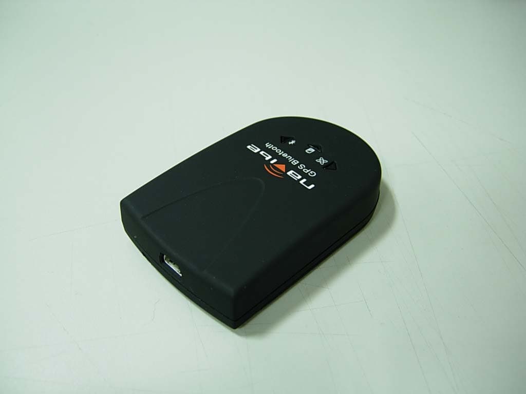 GPS Bluetooth Receiver - FCC ID SZF3039 - Compass Systems Corp. (2)
