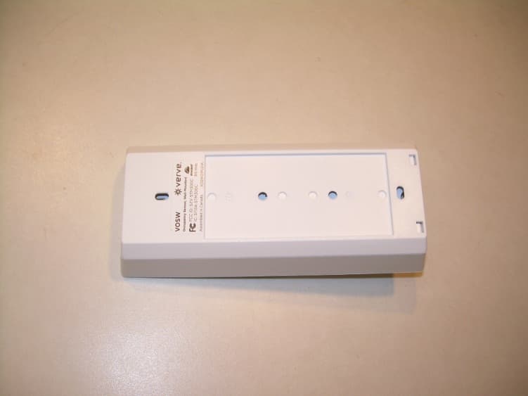 WALL-MOUNTED OCCUPANCY SENSOR - FCC ID SZV-EOSW01 - EnOcean GmbH