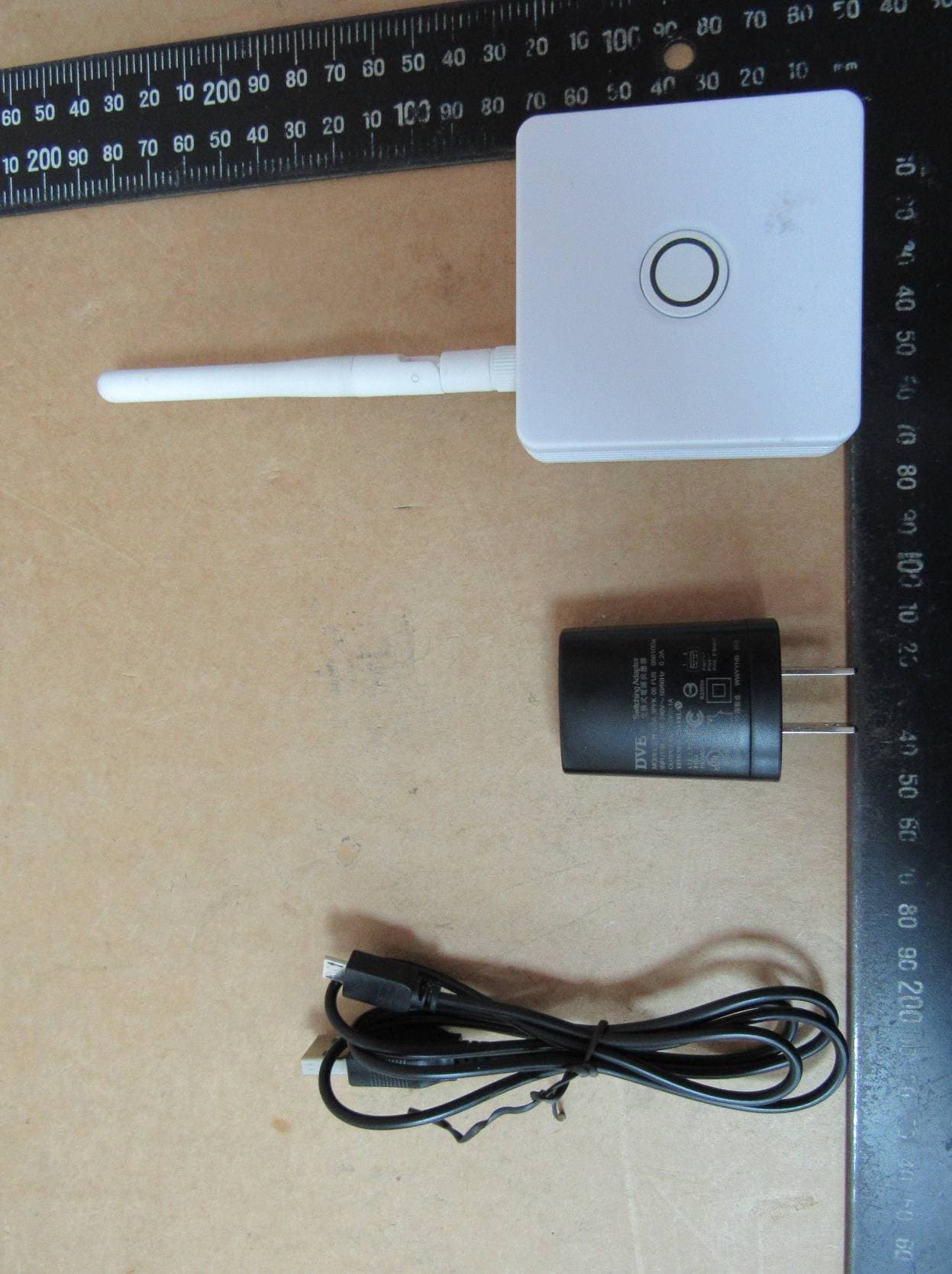Smart Hub - FCC ID SZY-SA7113 - Dexatek Technology Ltd.