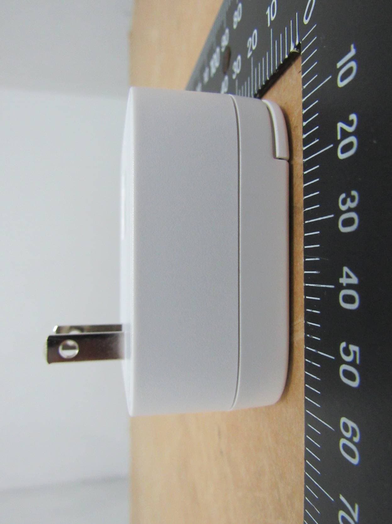 Smart Plug - FCC ID SZY-SA7126 - Dexatek Technology Ltd. (4)