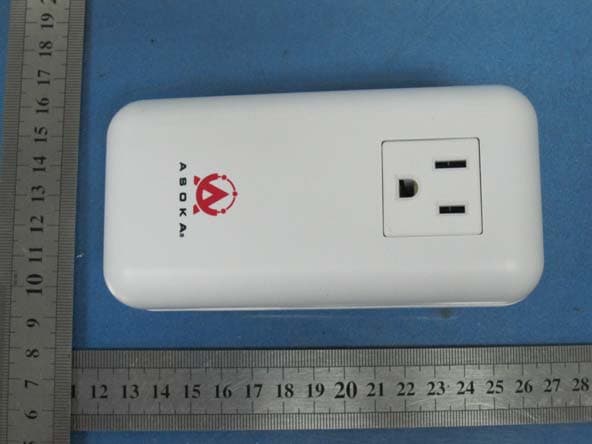 PlugLink 500G Pass-Through Adapter - FCC ID T37PL9677-A5 - ASOKA USA Corporation (2)