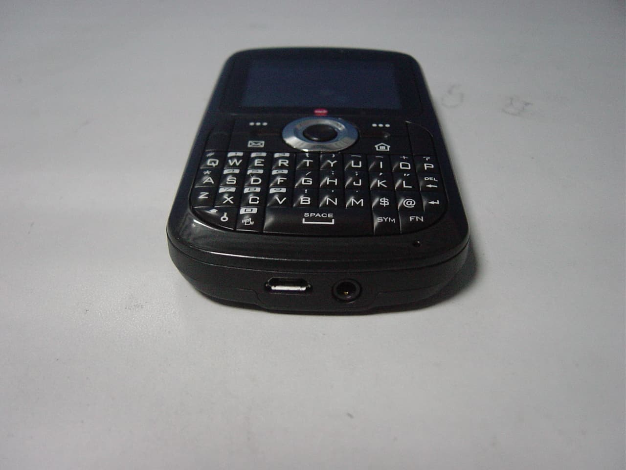 MOBILE PHONE - FCC ID T38PCD5550 - Cellon Communications Technology (Shenzhen) Co.,Ltd. (4)