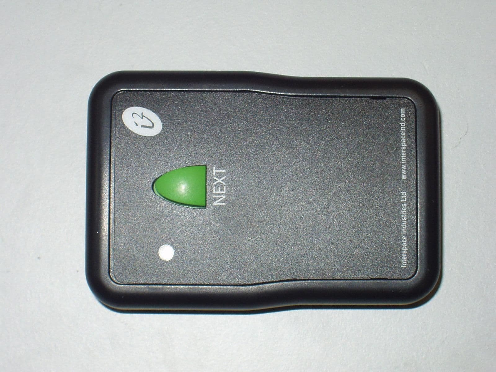 MasterCue i2TX series handheld cueing transmitter - FCC ID T3Q12TX - Hive Industries Limited