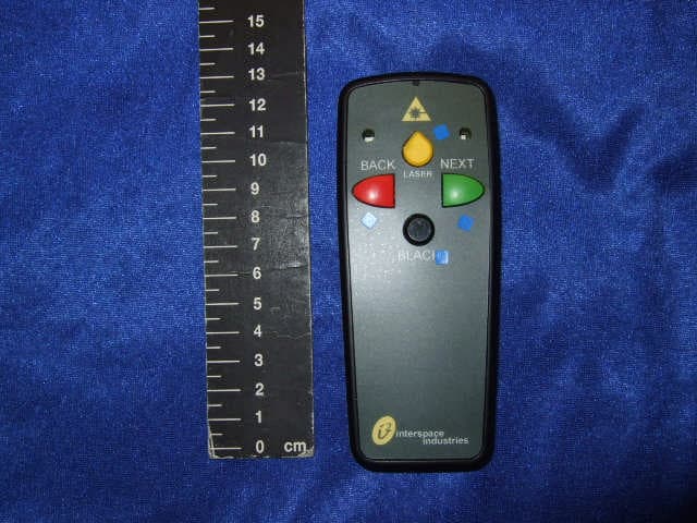 MasterCue I2TX-L series handheld cueing transmitter - FCC ID T3QI2TXL - Hive Industries Limited (2)